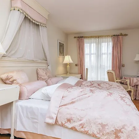 Сasa de vacaciones 4 Star Spacious In
