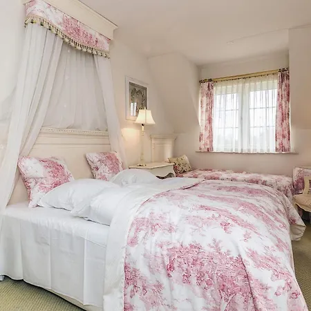 Ferienhaus 4 Star Spacious In *