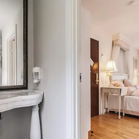 4 Star Spacious In Fåborg